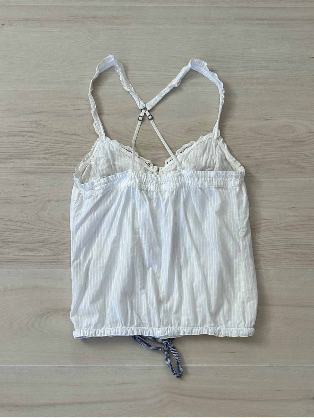 white abercrombie and fitch criss cross tank top - Picture 2 of 8